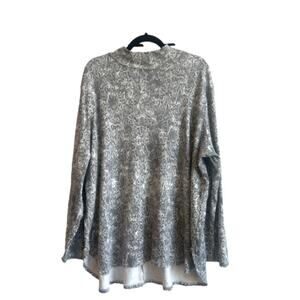 Chico’s Gray and White Snake Reptile Print Long Sleeve High Neck Cozy Top